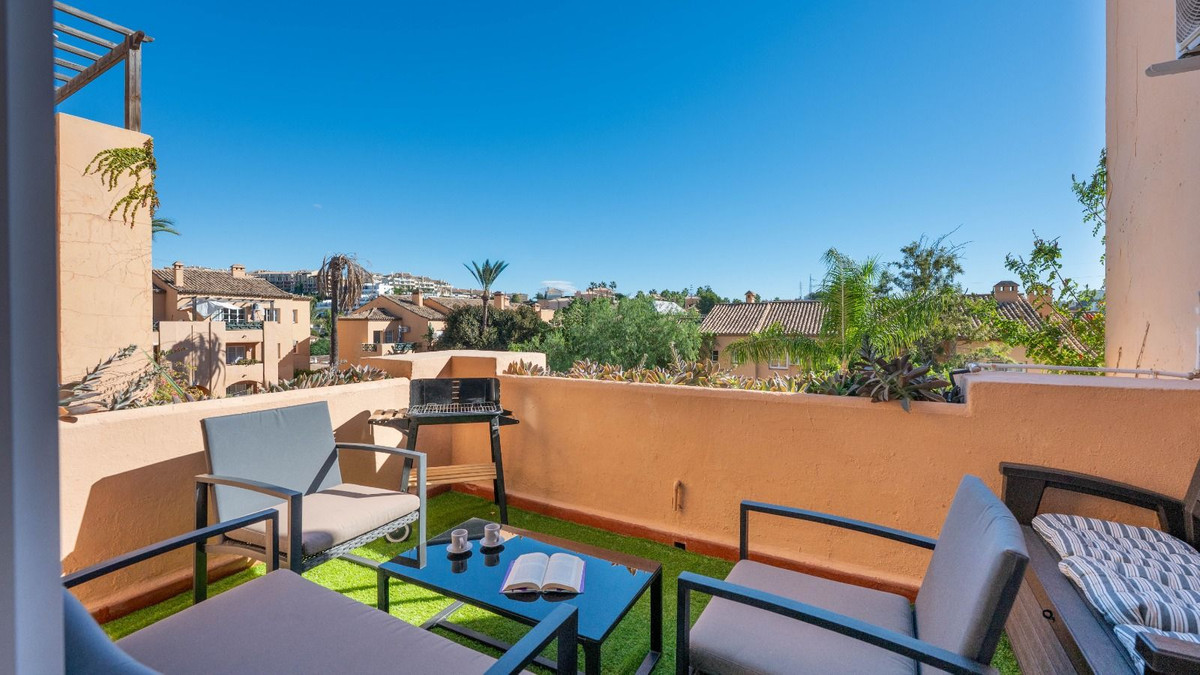 Se vende Apartamento en Planta Última de 2 dormitorios en Costa Del Sol, Málaga, España