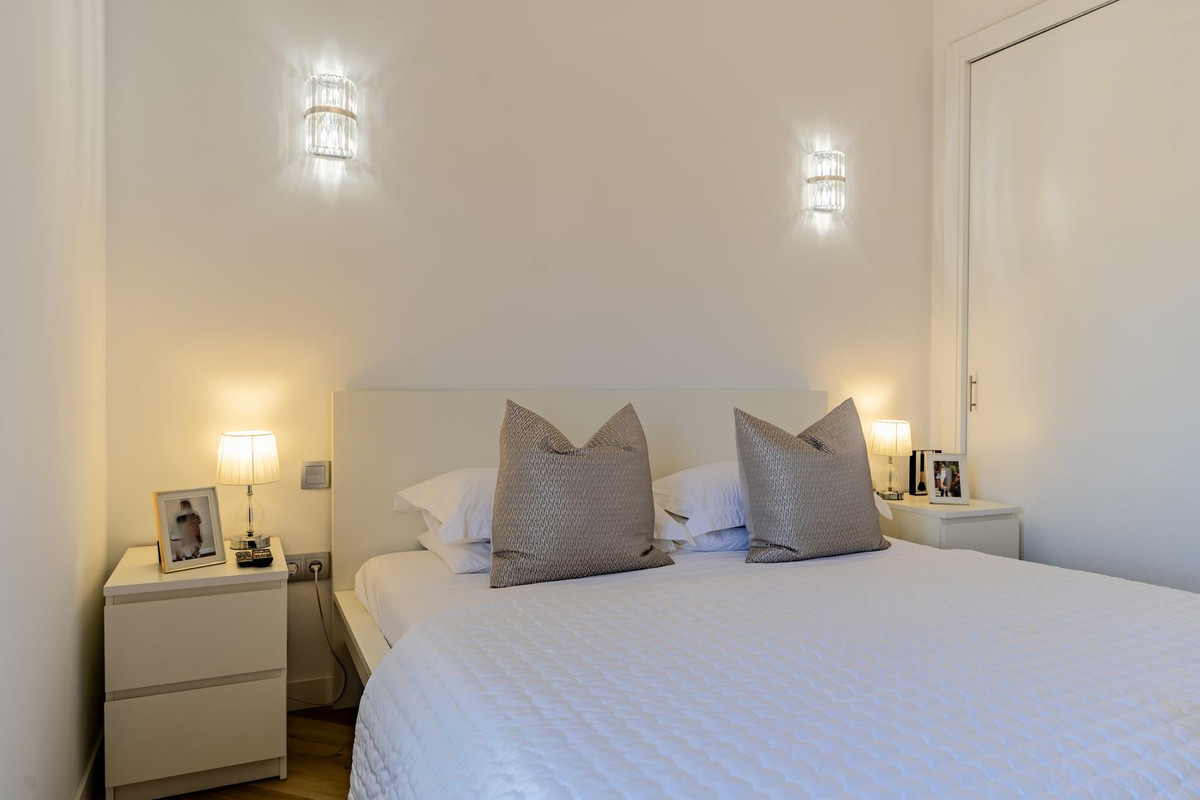 Se vende Pareada de 6 dormitorios en Costa Del Sol, Málaga, España