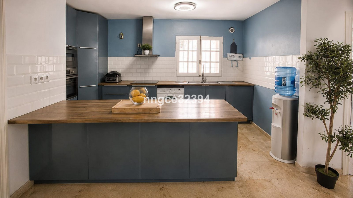 Se vende Ático de 5 dormitorios en Costa Del Sol, Málaga, España