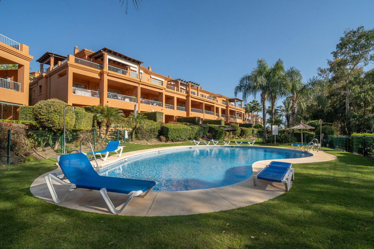 Se vende Apartamento Planta Baja de 2 dormitorios en Costa Del Sol, Málaga, España