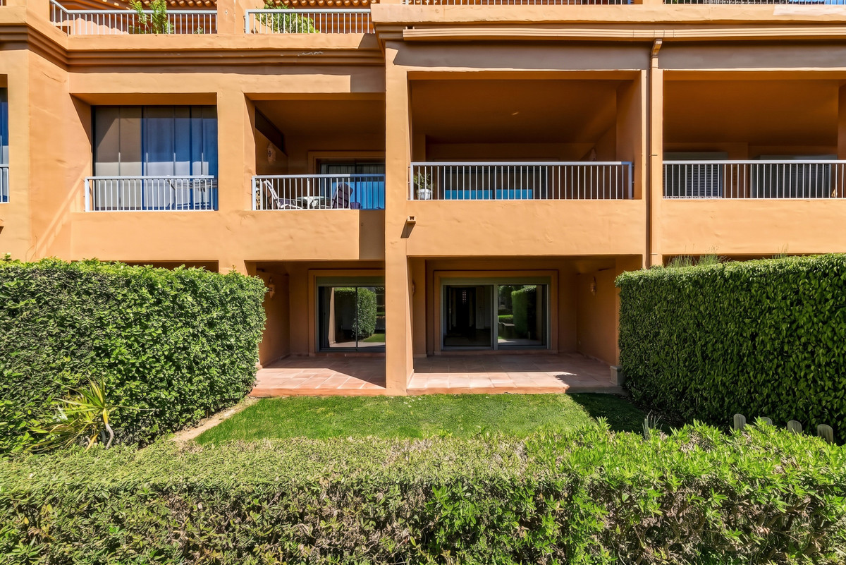 Se vende Apartamento Planta Baja de 2 dormitorios en Costa Del Sol, Málaga, España