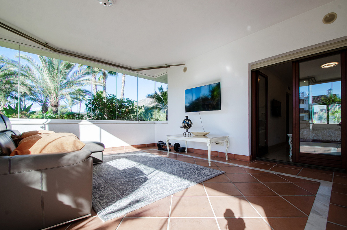 Se vende Apartamento Planta Media de 3 dormitorios en Costa Del Sol, Málaga, España