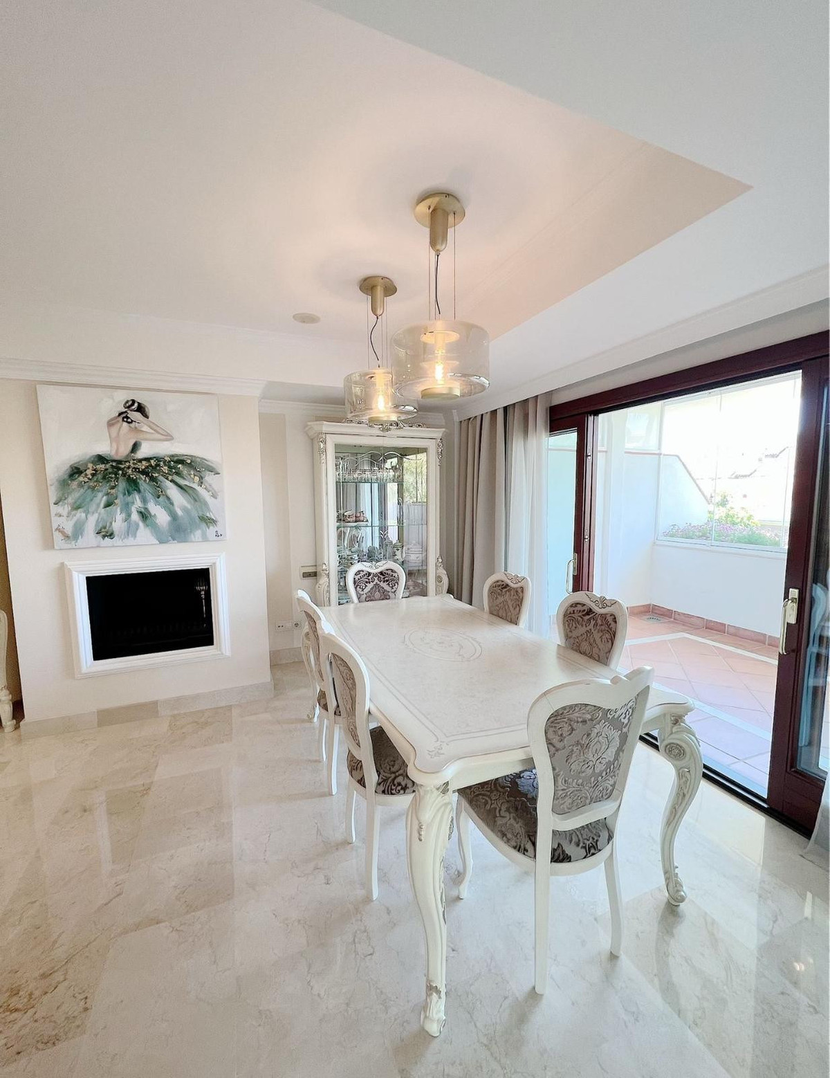 Se vende Apartamento Planta Media de 3 dormitorios en Costa Del Sol, Málaga, España