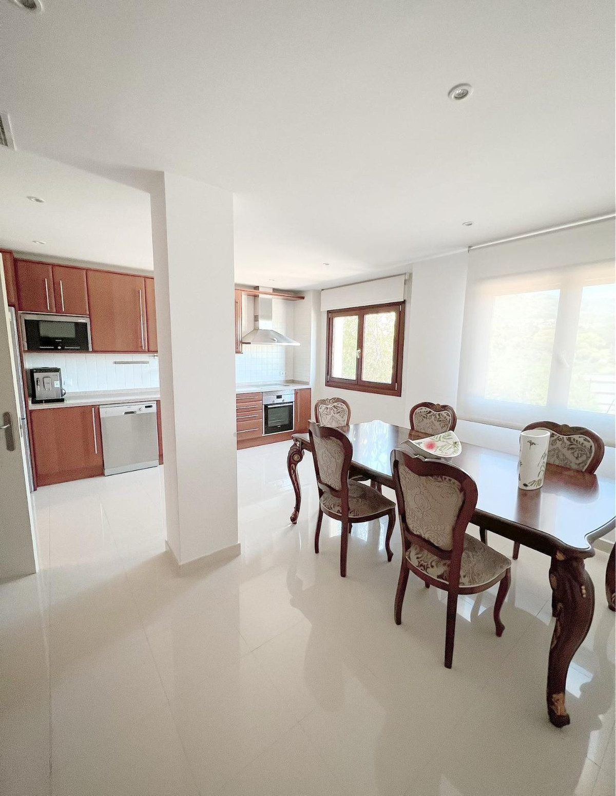 Se vende Apartamento Planta Media de 3 dormitorios en Costa Del Sol, Málaga, España