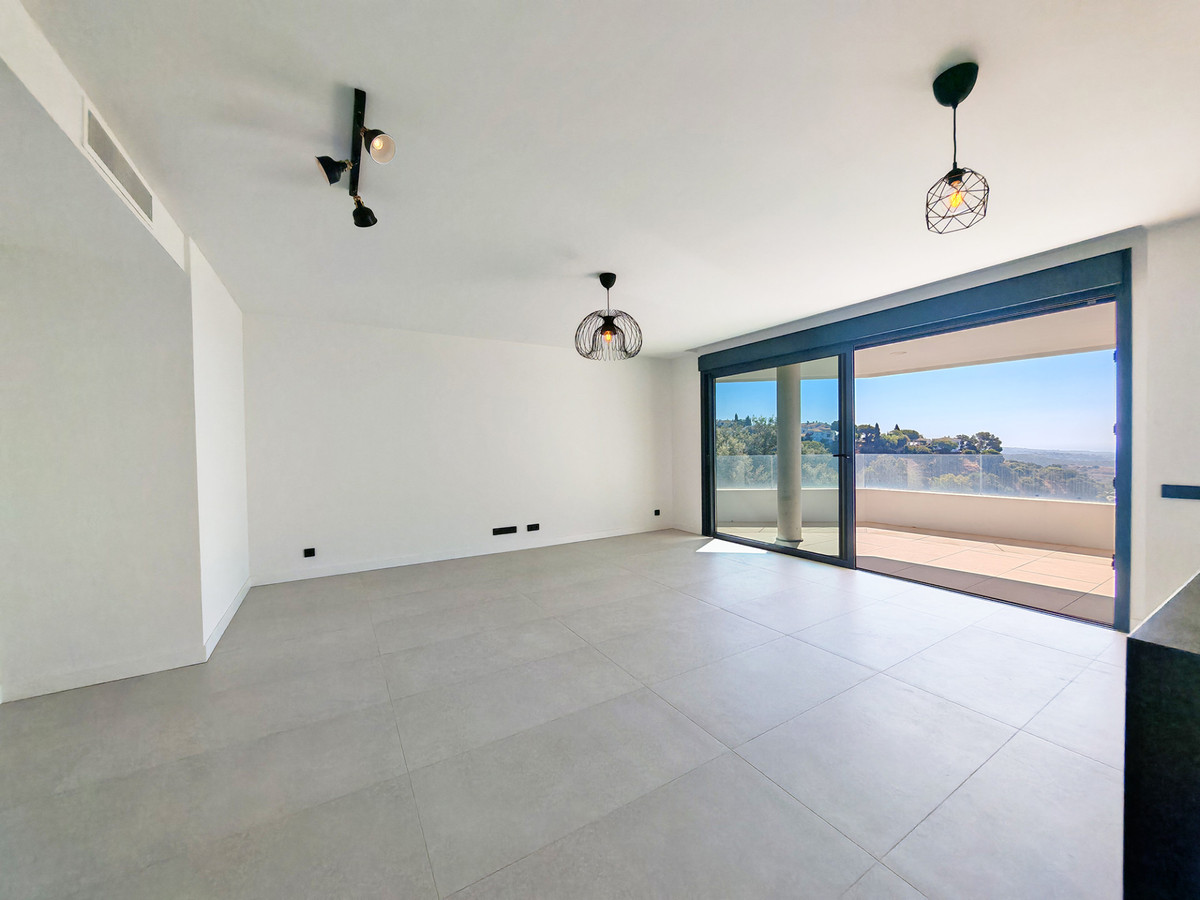 Se vende Apartamento Planta Media de 3 dormitorios en Costa Del Sol, Málaga, España