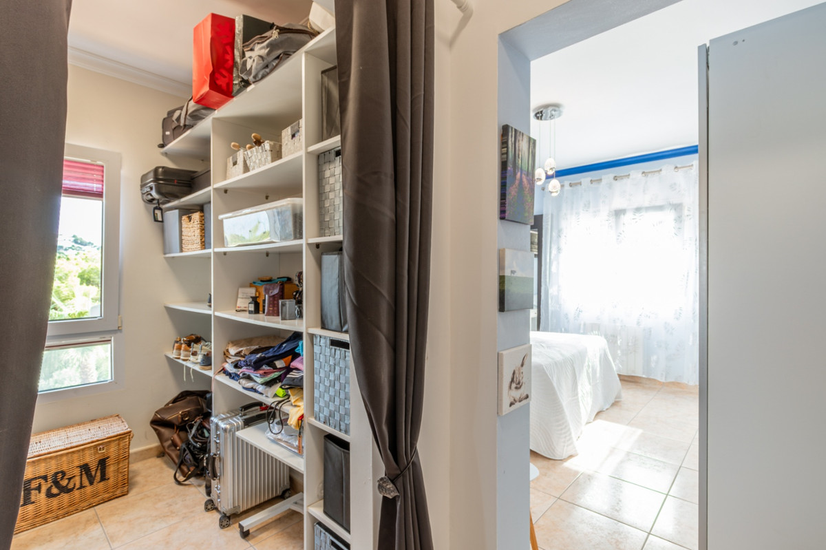 Se vende Villa - Chalet de 3 dormitorios en Costa Blanca, Alicante, España