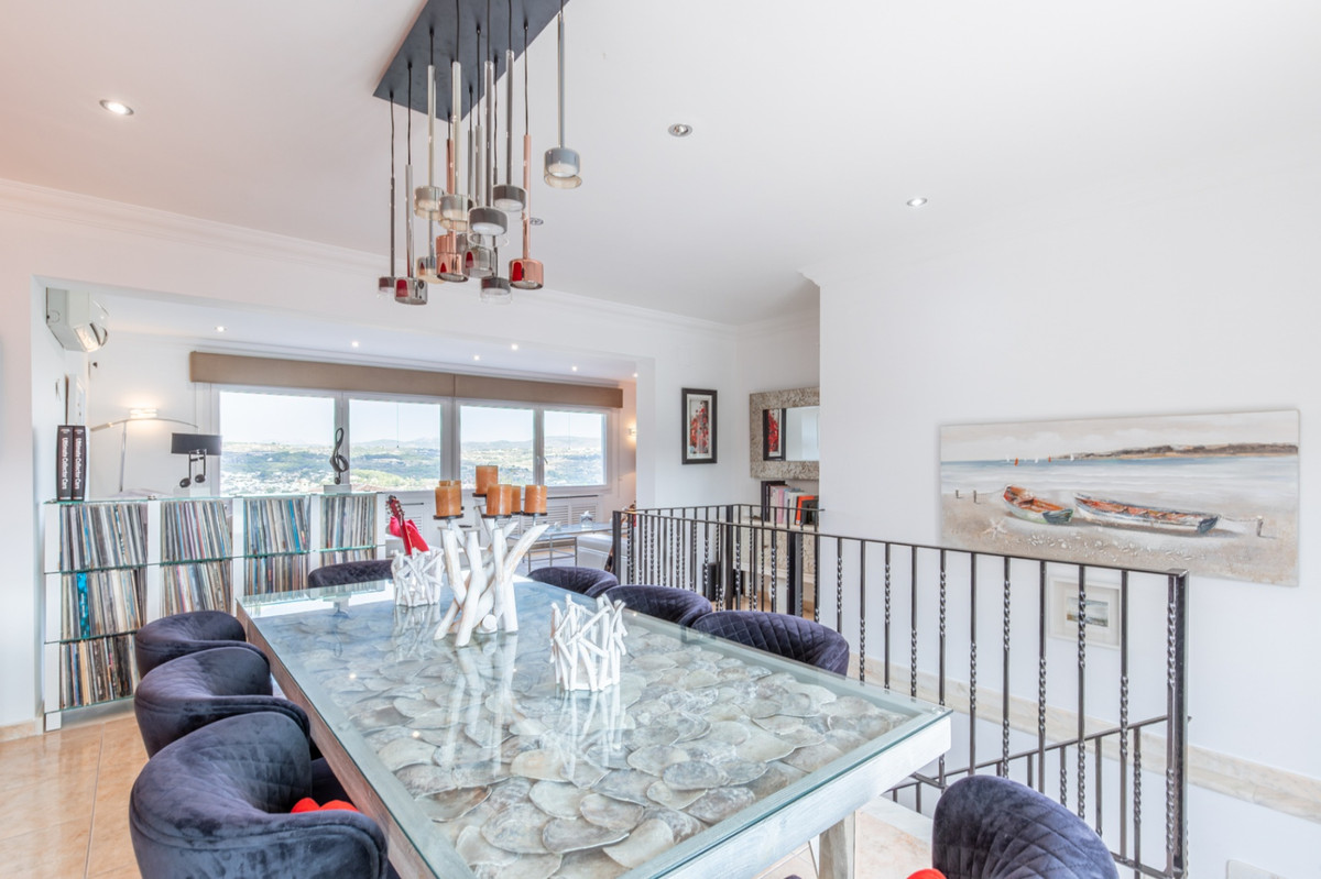Se vende Villa - Chalet de 3 dormitorios en Costa Blanca, Alicante, España