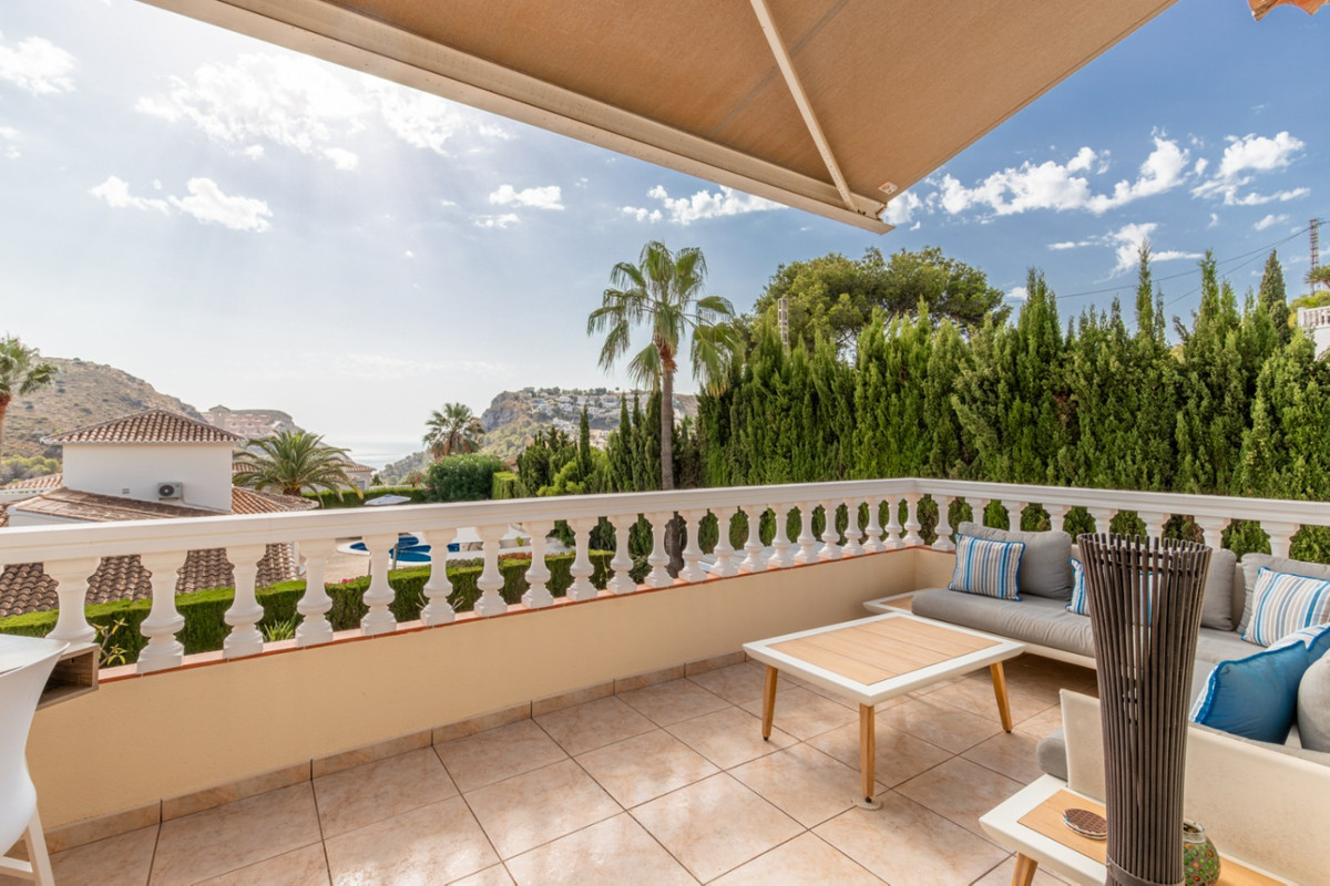 Se vende Villa - Chalet de 3 dormitorios en Costa Blanca, Alicante, España