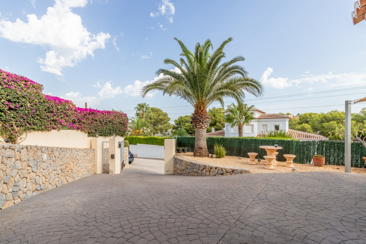 Se vende Villa - Chalet de 3 dormitorios en Costa Blanca, Alicante, España