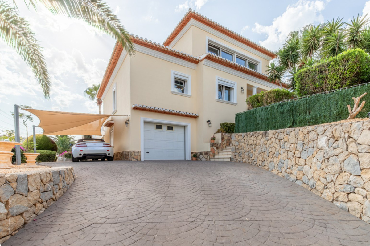 Se vende Villa - Chalet de 3 dormitorios en Costa Blanca, Alicante, España