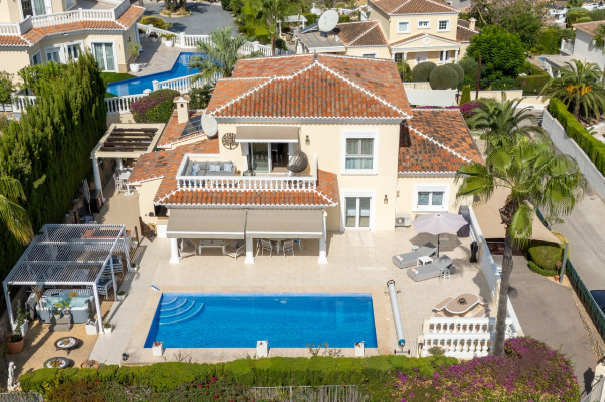 Se vende Villa - Chalet de 3 dormitorios en Costa Blanca, Alicante, España