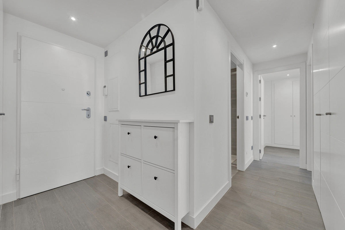 Se vende Apartamento Planta Baja de 2 dormitorios en Costa Del Sol, Málaga, España