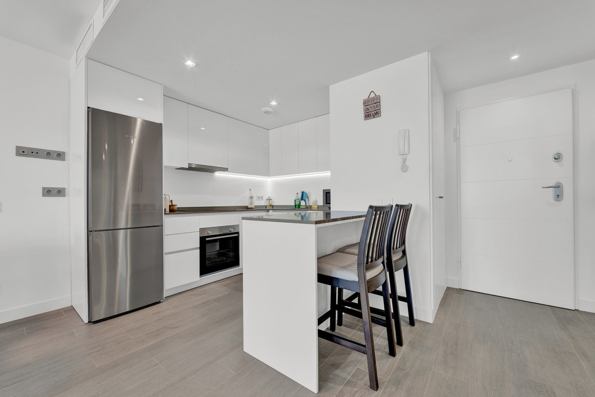 Se vende Apartamento Planta Baja de 2 dormitorios en Costa Del Sol, Málaga, España