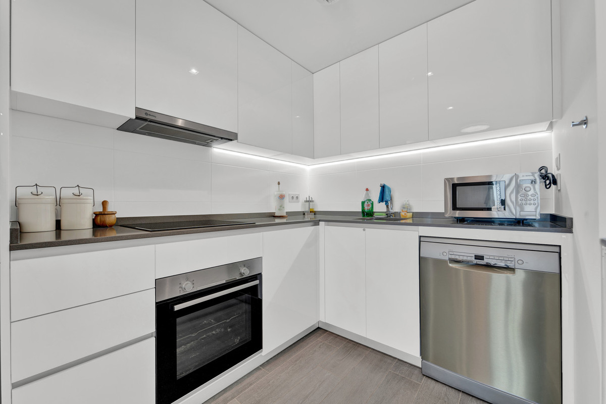 Se vende Apartamento Planta Baja de 2 dormitorios en Costa Del Sol, Málaga, España