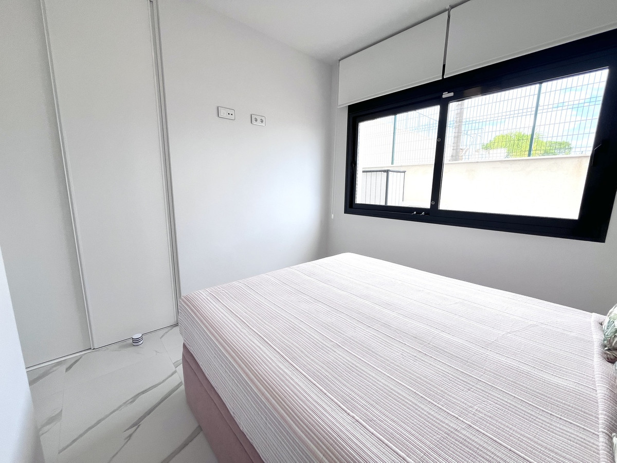 2 Bed Apartment for sale in San Miguel De Salinas Costa Blanca, Alicante, Spain