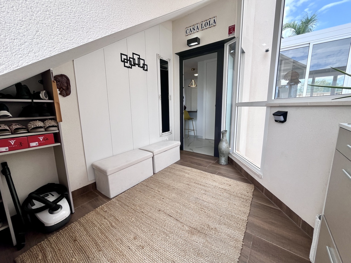 2 Bed Apartment for sale in San Miguel De Salinas Costa Blanca, Alicante, Spain