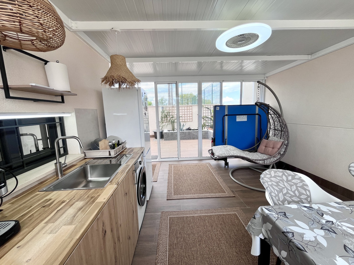 2 Bed Apartment for sale in San Miguel De Salinas Costa Blanca, Alicante, Spain