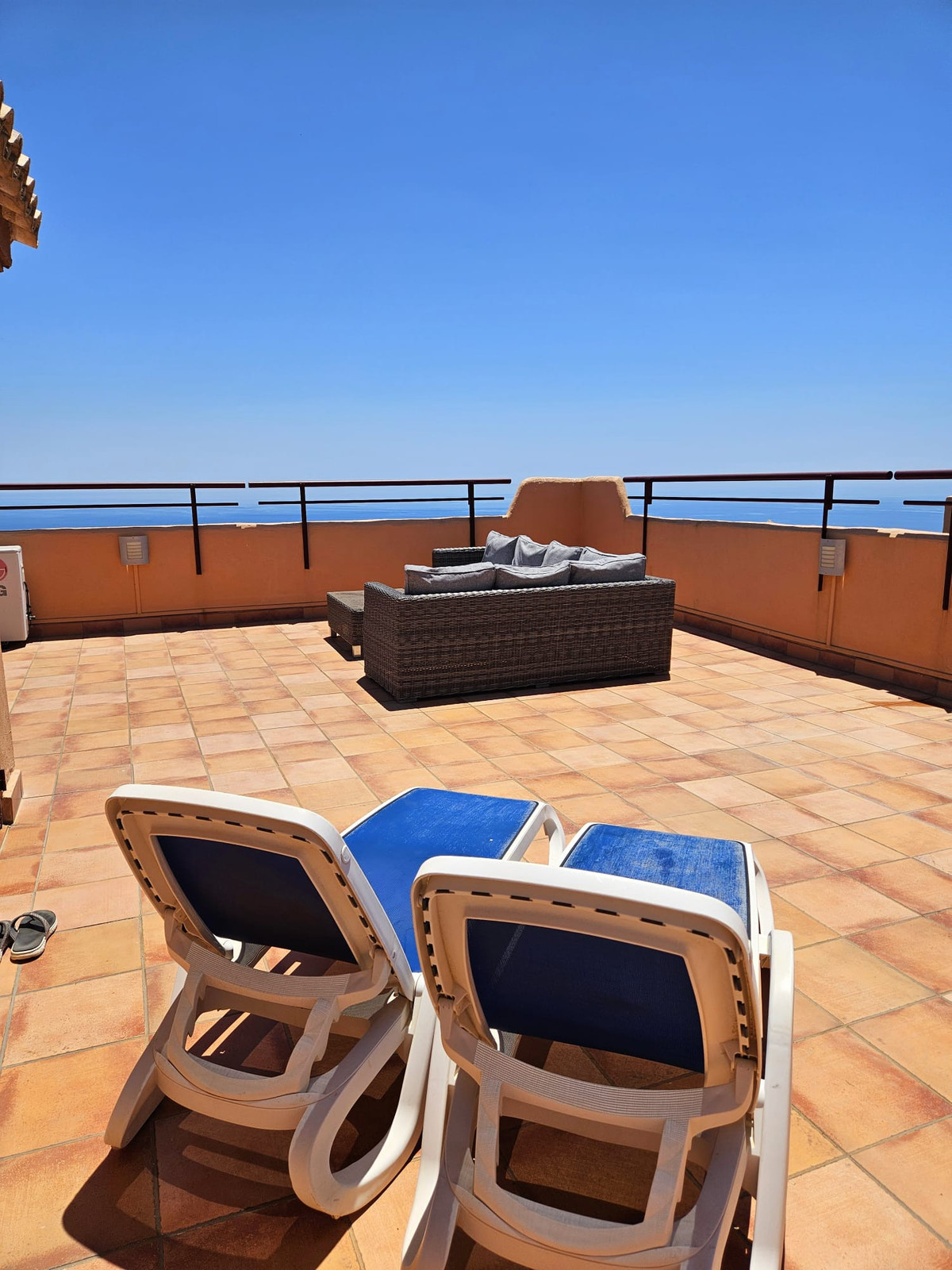 Se vende Apartamento Planta Media de 3 dormitorios en Costa Del Sol, Málaga, España