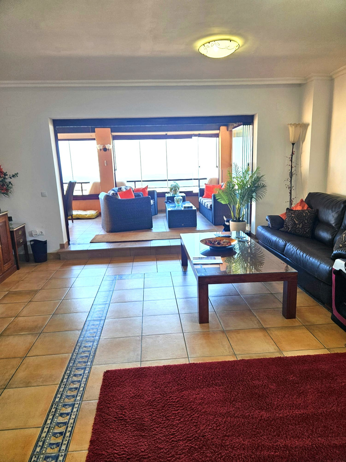 Se vende Apartamento Planta Media de 3 dormitorios en Costa Del Sol, Málaga, España