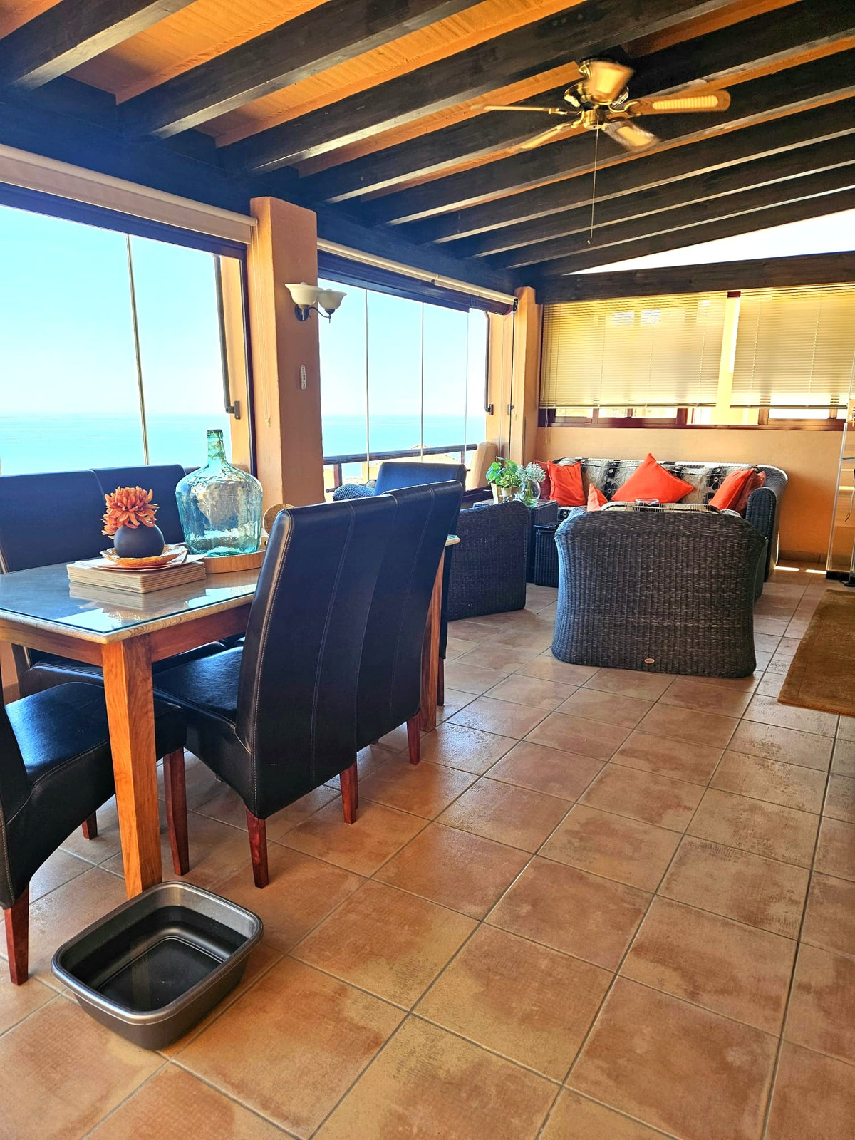 Se vende Apartamento Planta Media de 3 dormitorios en Costa Del Sol, Málaga, España