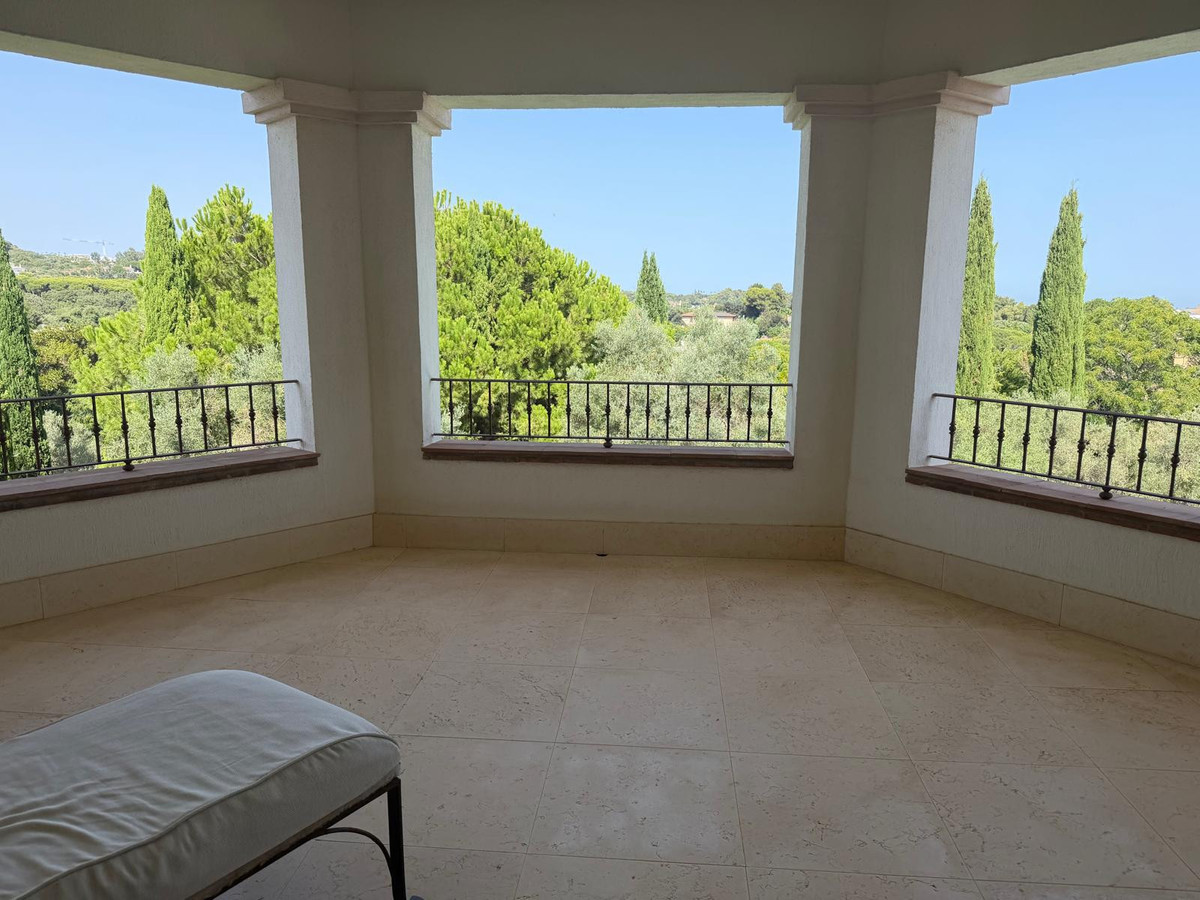 Se vende Villa - Chalet de 7 dormitorios en Costa Del Sol, Cadiz, España