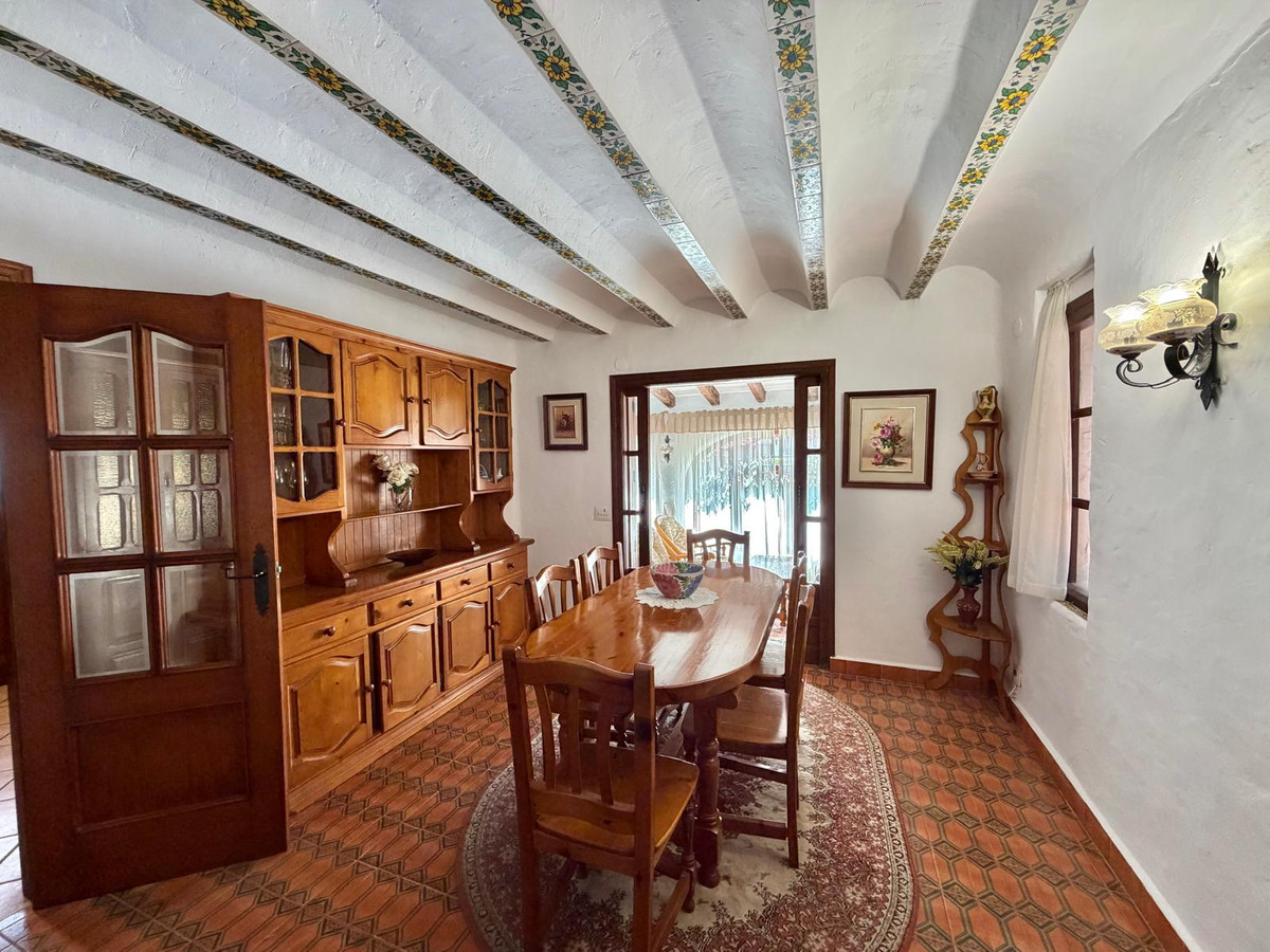 Se vende Villa - Chalet de 3 dormitorios en Costa Blanca, Alicante, España