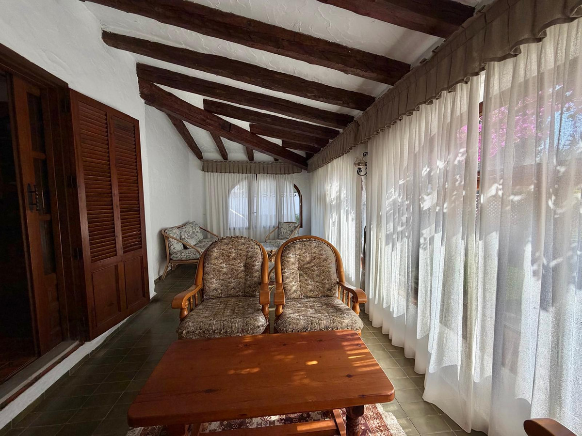Se vende Villa - Chalet de 3 dormitorios en Costa Blanca, Alicante, España