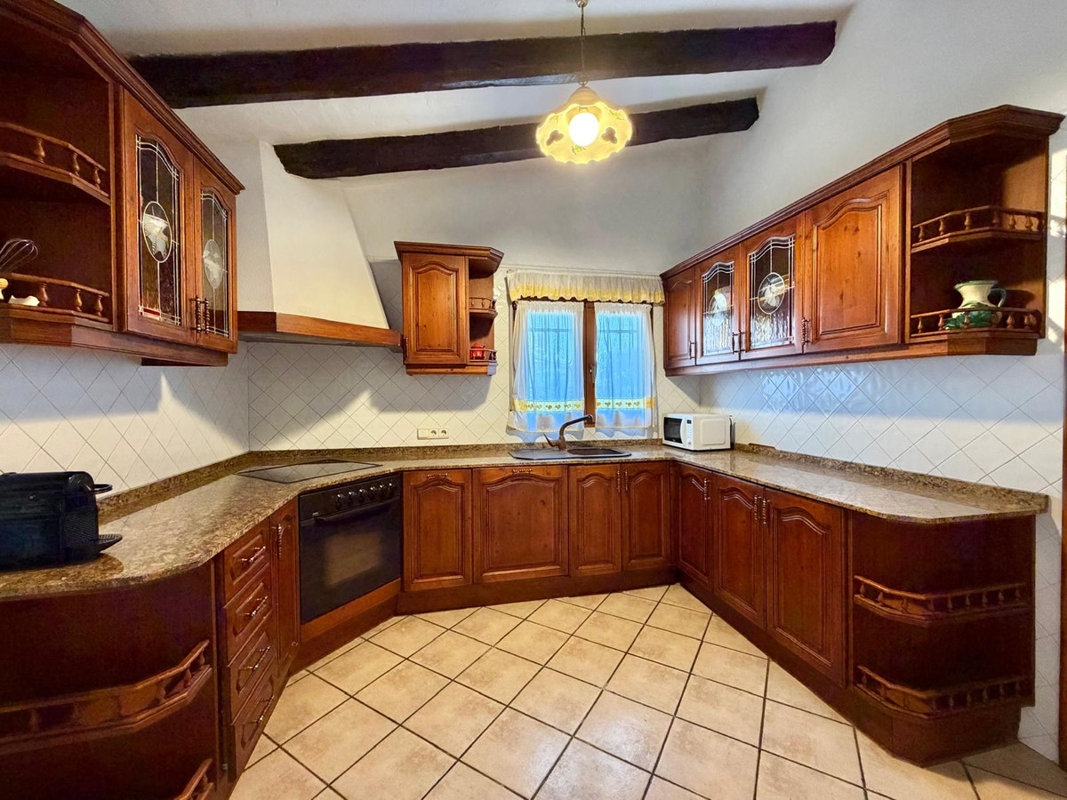 Se vende Villa - Chalet de 3 dormitorios en Costa Blanca, Alicante, España