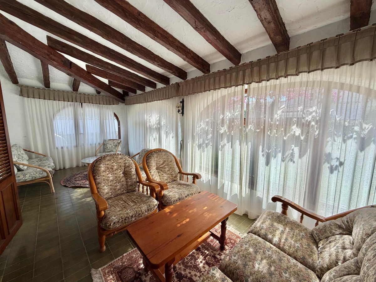 Se vende Villa - Chalet de 3 dormitorios en Costa Blanca, Alicante, España