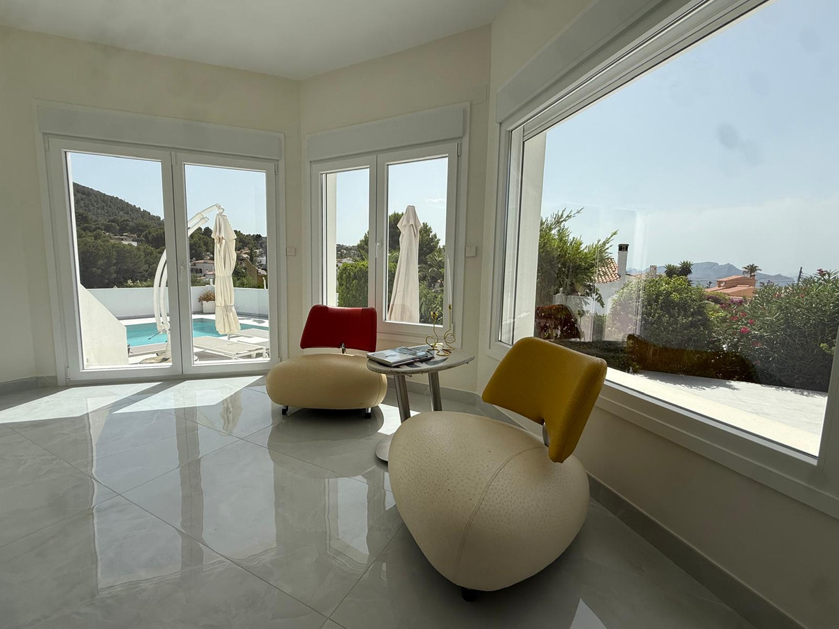 Se vende Villa - Chalet de 5 dormitorios en Costa Blanca, Alicante, España