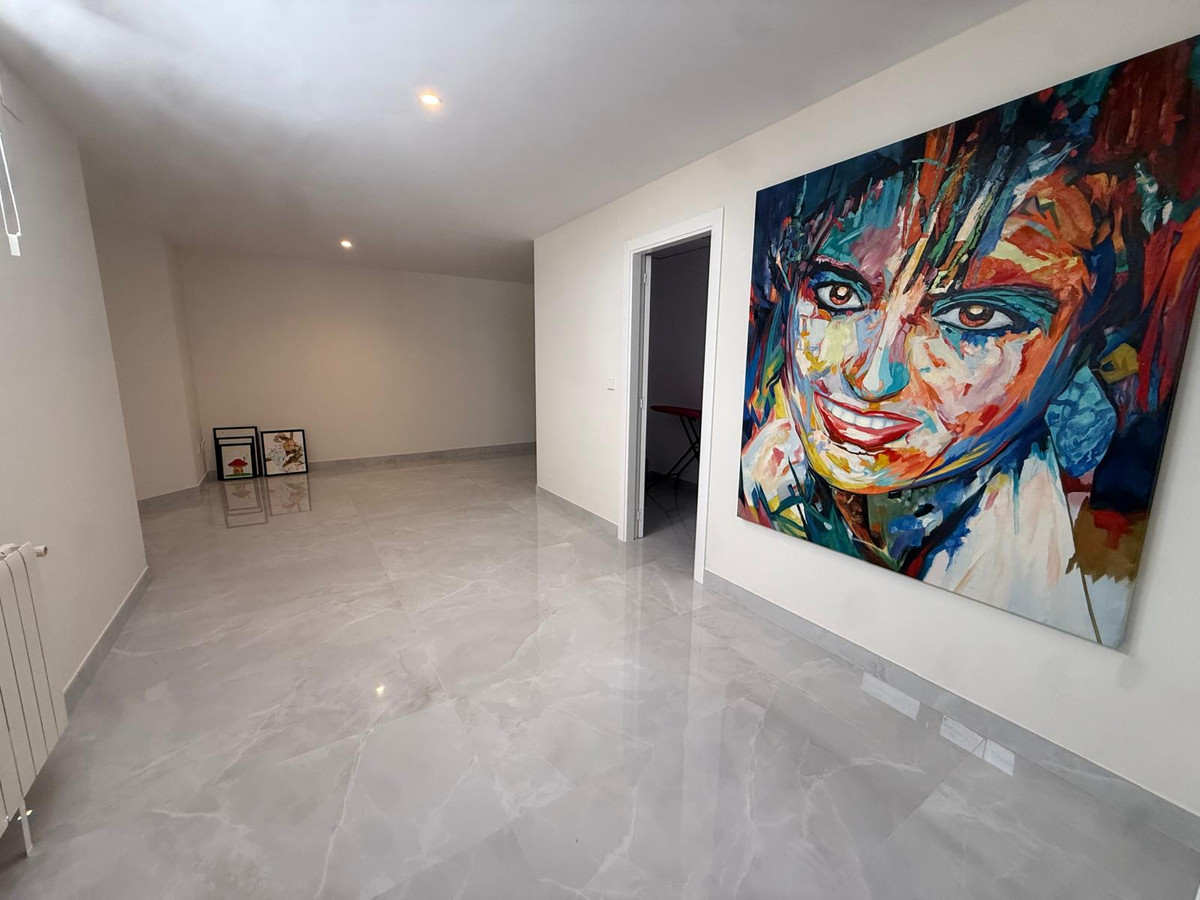 Se vende Villa - Chalet de 5 dormitorios en Costa Blanca, Alicante, España