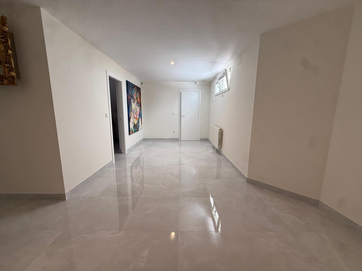 Se vende Villa - Chalet de 5 dormitorios en Costa Blanca, Alicante, España