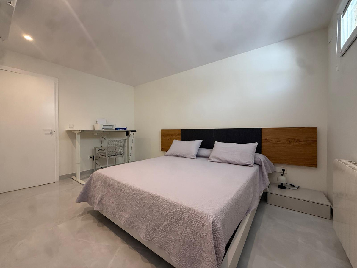 Se vende Villa - Chalet de 5 dormitorios en Costa Blanca, Alicante, España