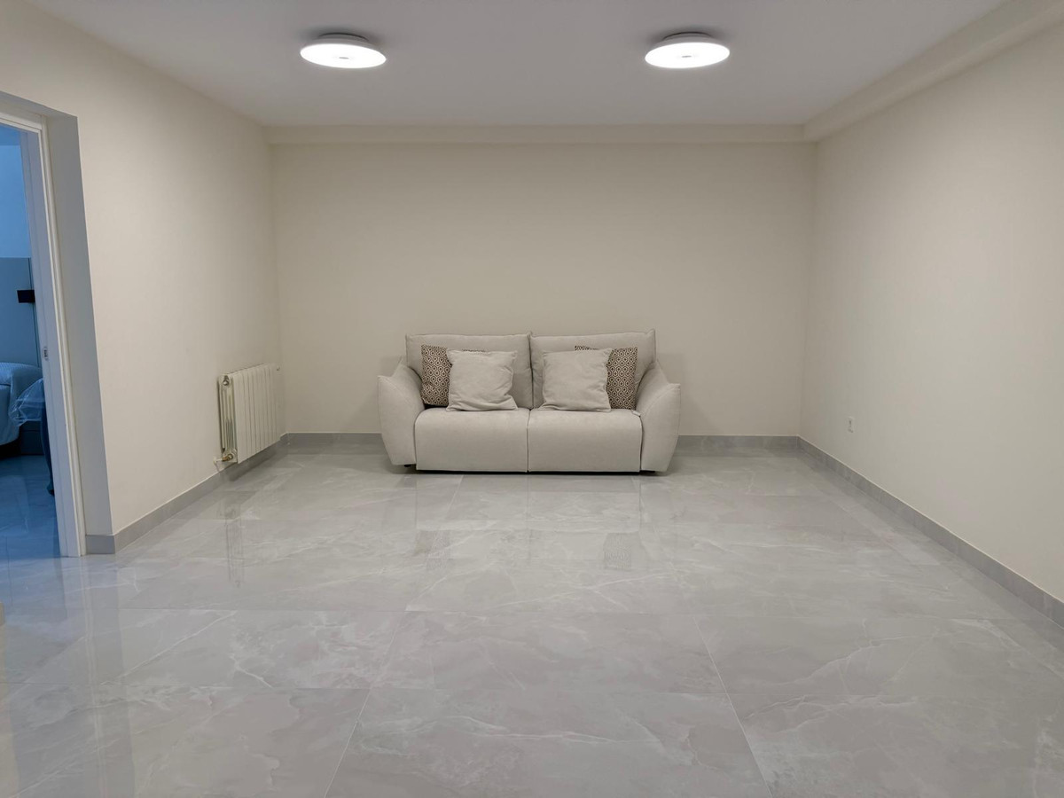 Se vende Villa - Chalet de 5 dormitorios en Costa Blanca, Alicante, España