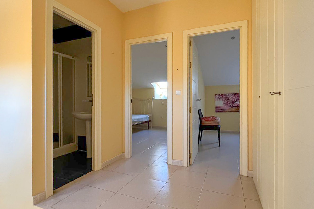 Se vende Apartamento Planta Media de 4 dormitorios en Costa Blanca, Alicante, España