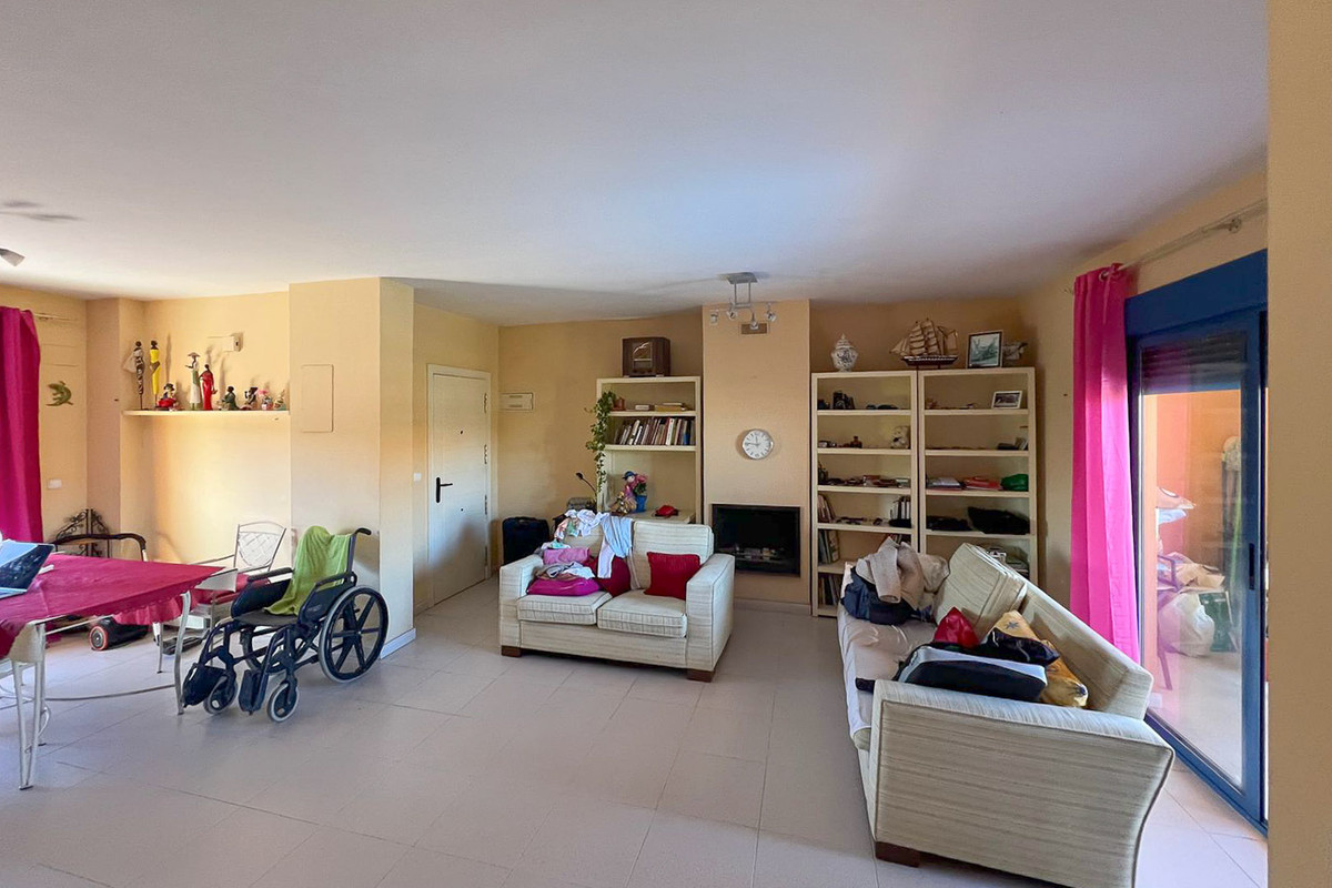 Se vende Apartamento Planta Media de 4 dormitorios en Costa Blanca, Alicante, España