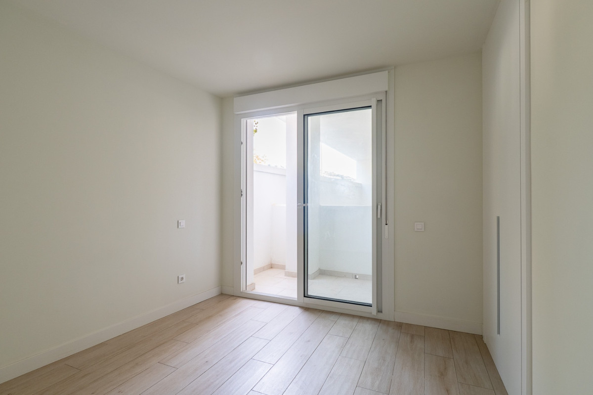 Se vende Apartamento Planta Media de 3 dormitorios en Costa Blanca, Alicante, España