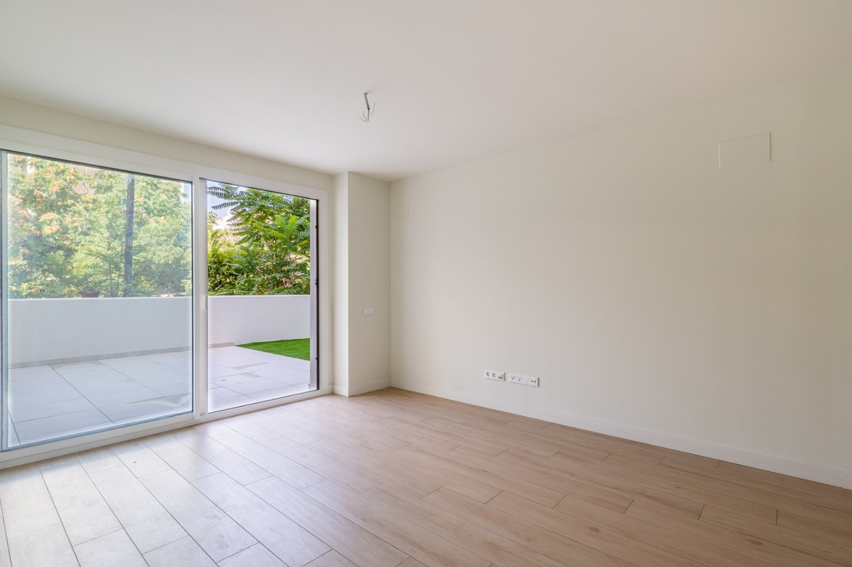 Se vende Apartamento Planta Media de 3 dormitorios en Costa Blanca, Alicante, España