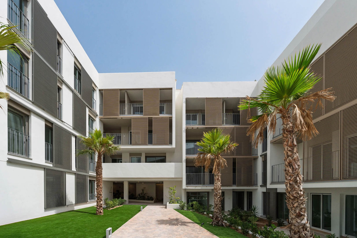 Se vende Apartamento Planta Media de 3 dormitorios en Costa Blanca, Alicante, España