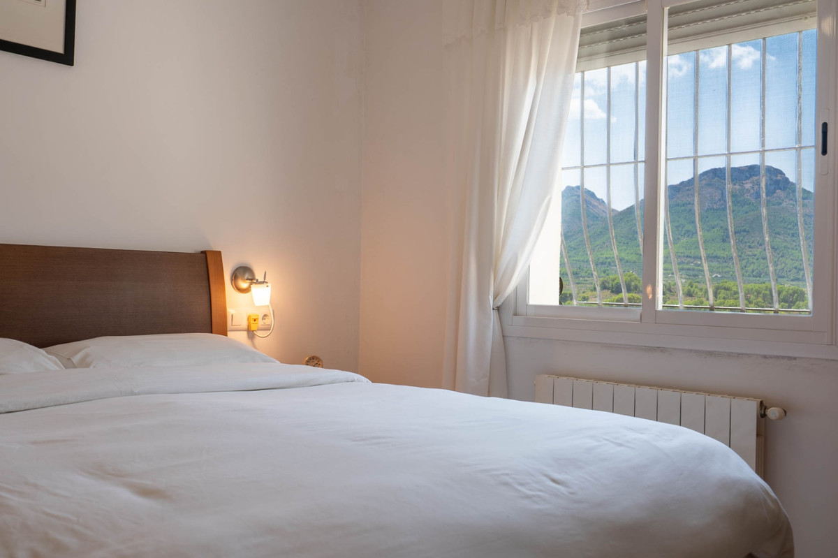 Se vende Villa - Chalet de 5 dormitorios en Costa Blanca, Alicante, España