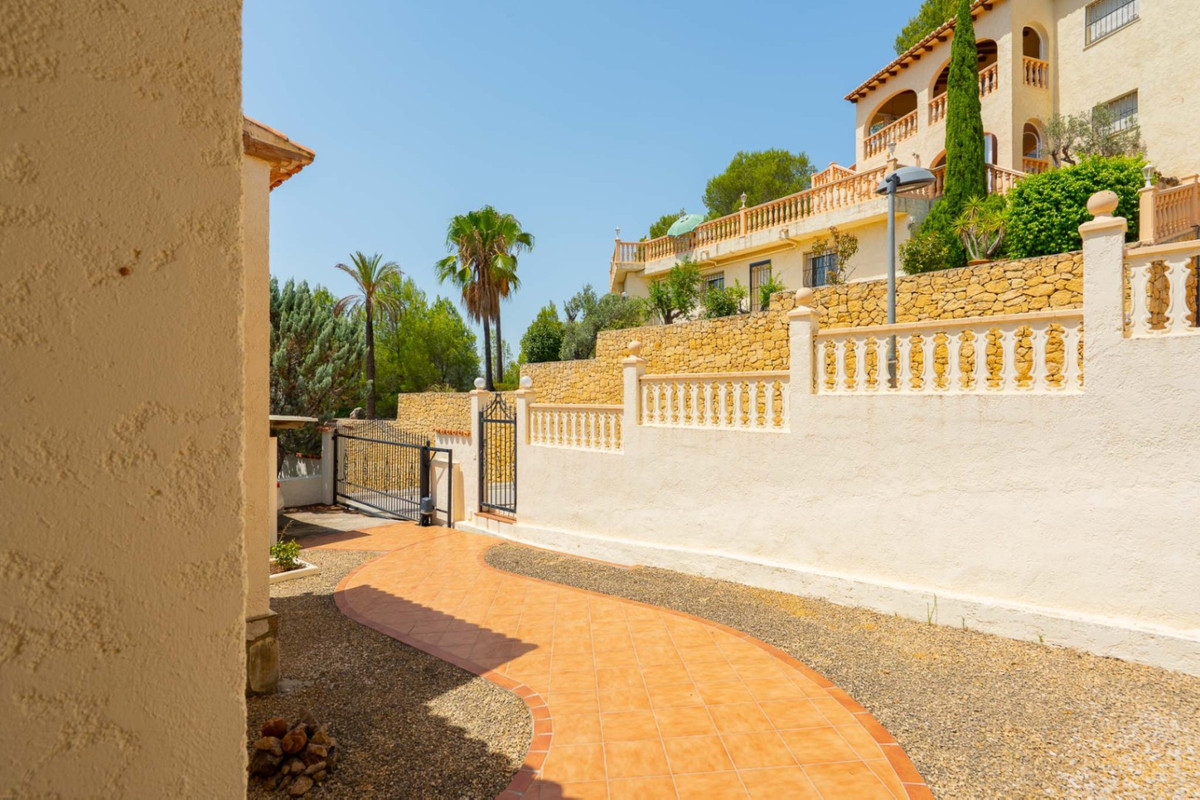 Se vende Villa - Chalet de 5 dormitorios en Costa Blanca, Alicante, España