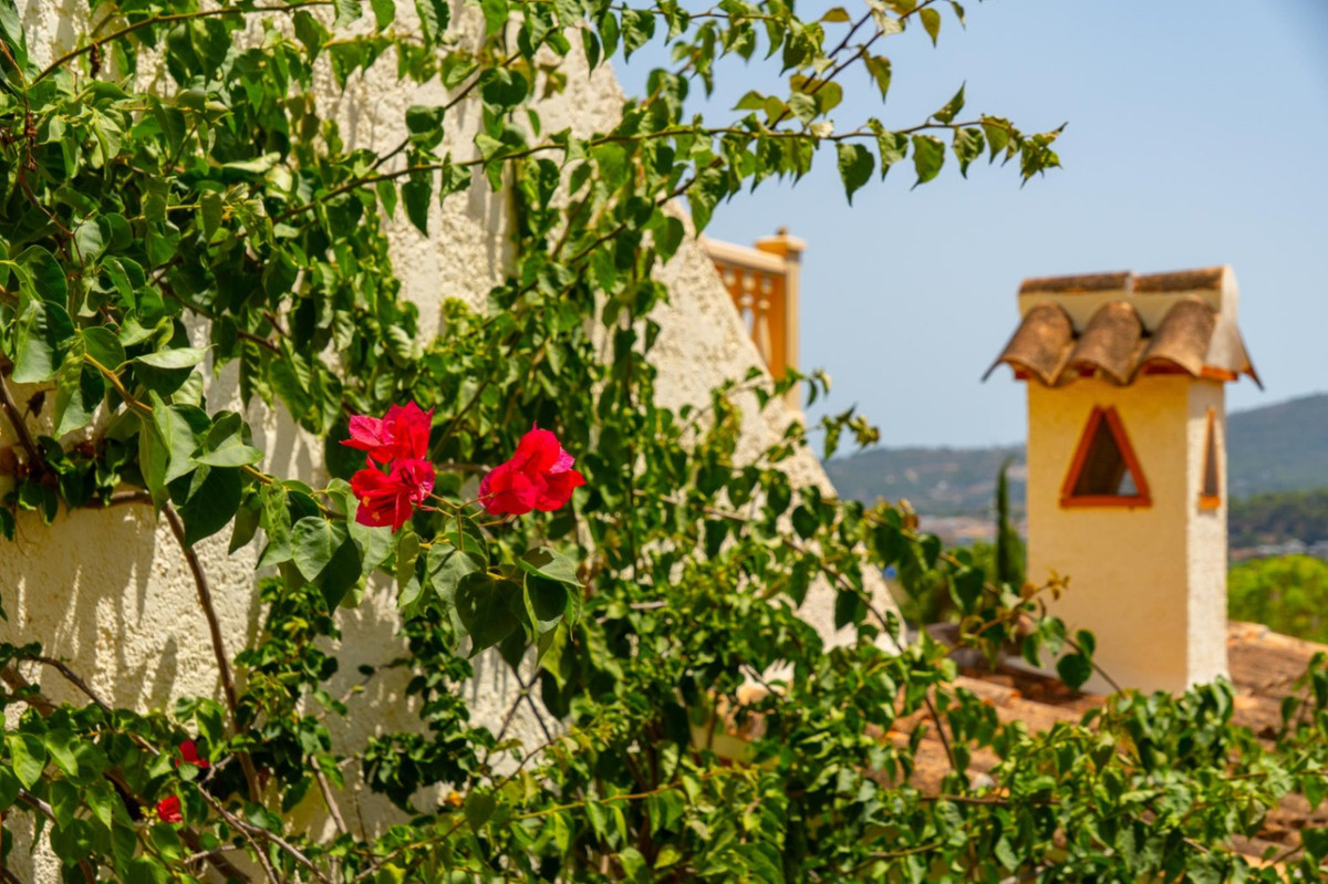 Se vende Villa - Chalet de 5 dormitorios en Costa Blanca, Alicante, España