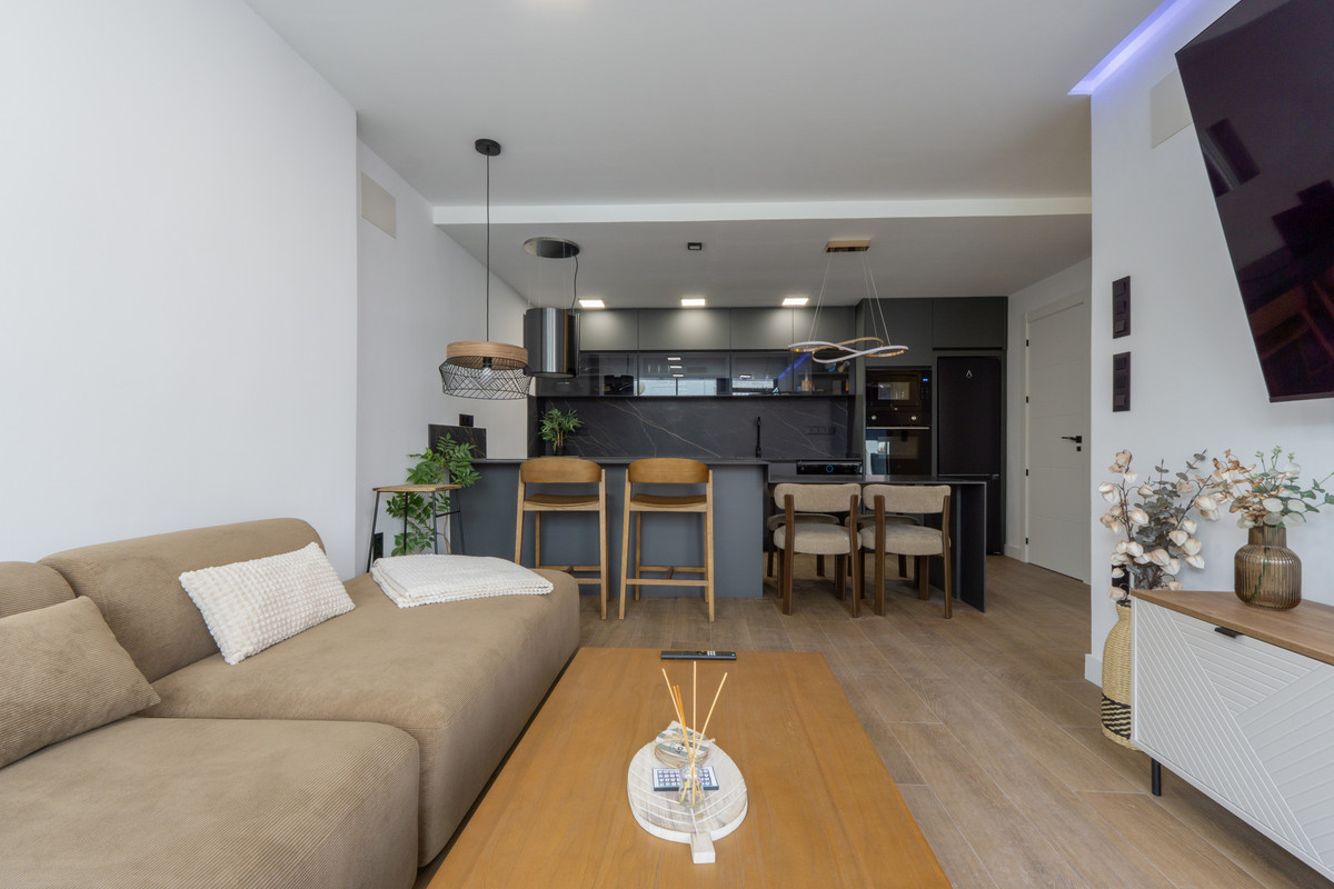 Se vende Villa - Chalet de 3 dormitorios en Costa Blanca, Alicante, España