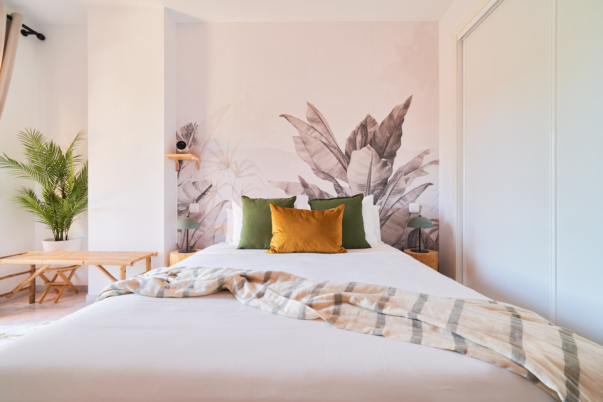 Se vende Apartamento Planta Media de 2 dormitorios en Costa Del Sol, Málaga, España