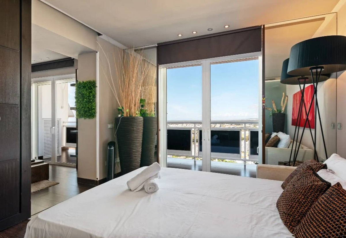 Se vende Apartamento Planta Media de 1 dormitorios en Costa Del Sol, Málaga, España