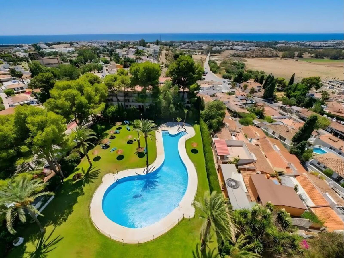 Se vende Apartamento Planta Media de 1 dormitorios en Costa Del Sol, Málaga, España