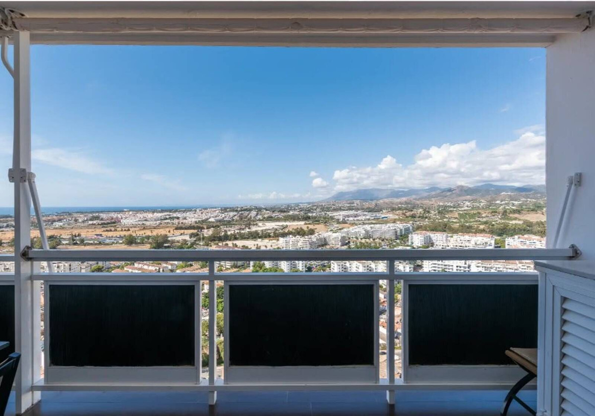 Se vende Apartamento Planta Media de 1 dormitorios en Costa Del Sol, Málaga, España