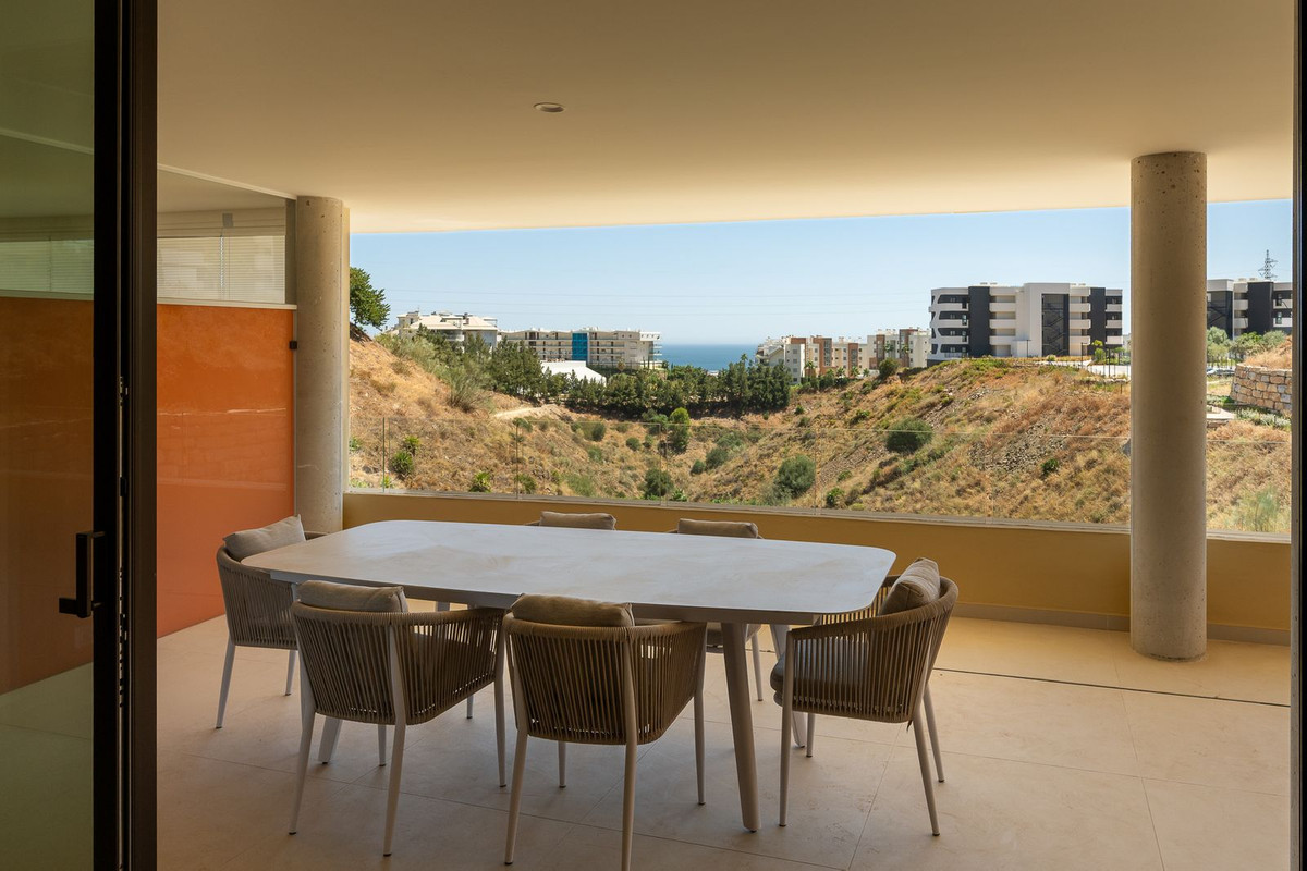 Se vende Apartamento Planta Media de 2 dormitorios en Costa Del Sol, Málaga, España