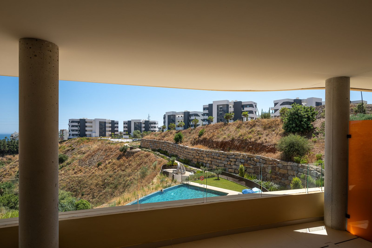 Se vende Apartamento Planta Media de 2 dormitorios en Costa Del Sol, Málaga, España