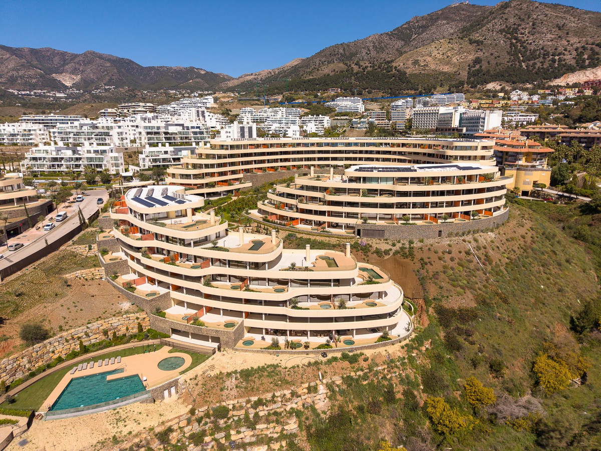 Se vende Apartamento Planta Media de 2 dormitorios en Costa Del Sol, Málaga, España